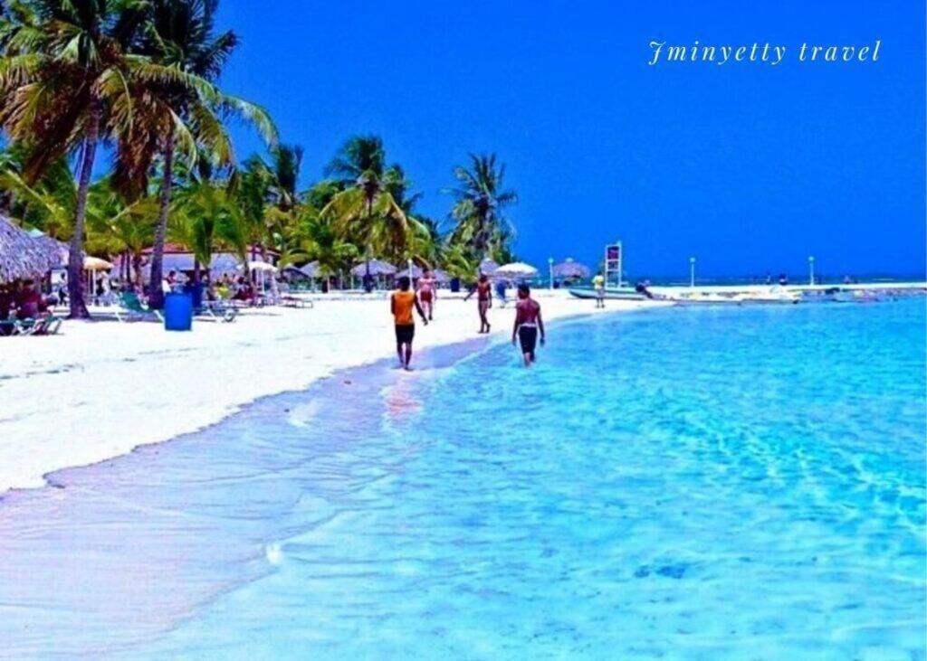 Simply The Most Comfortable Place Next To Boca Chica Beach エクステリア 写真